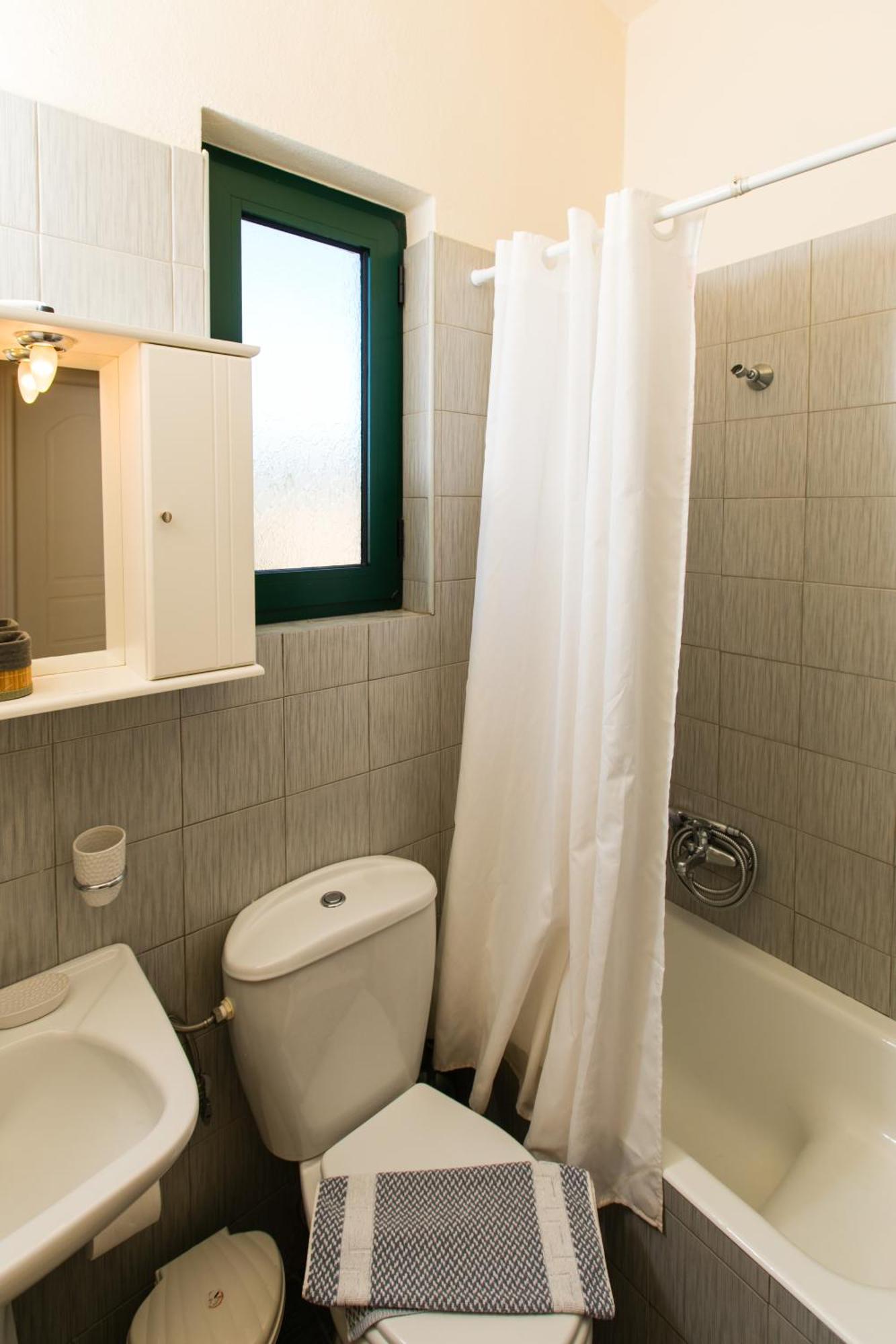 Holiday home Athina *