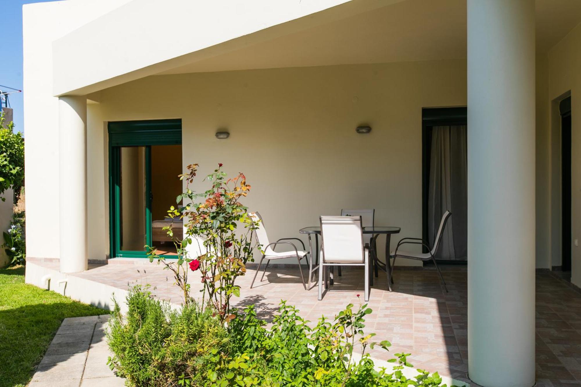 Holiday home Athina *