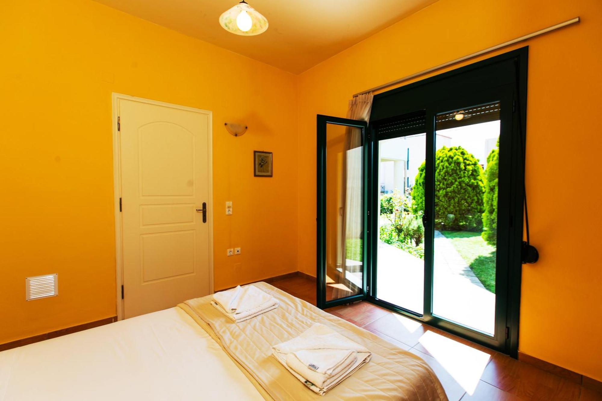 Athina Holiday home